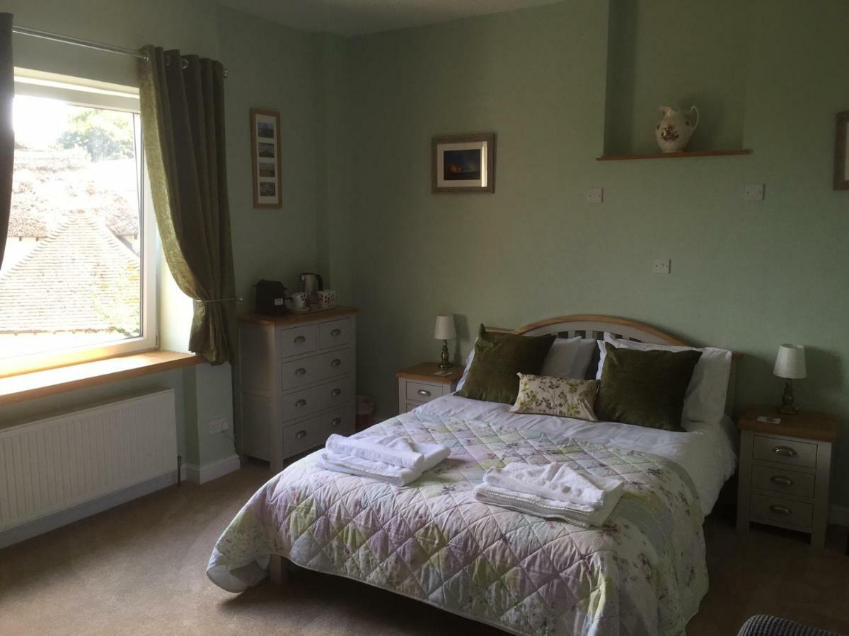 St Andrews House B&B Lyme Regis Esterno foto